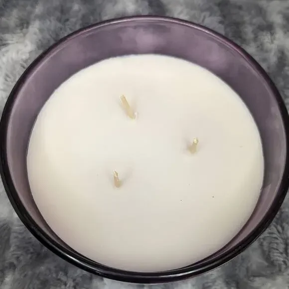 NWT Ashland Spring Lavender Mint Large Glass 3 Wick Soy Wax Blend Candle 14.5 oz - Picture 5 of 6